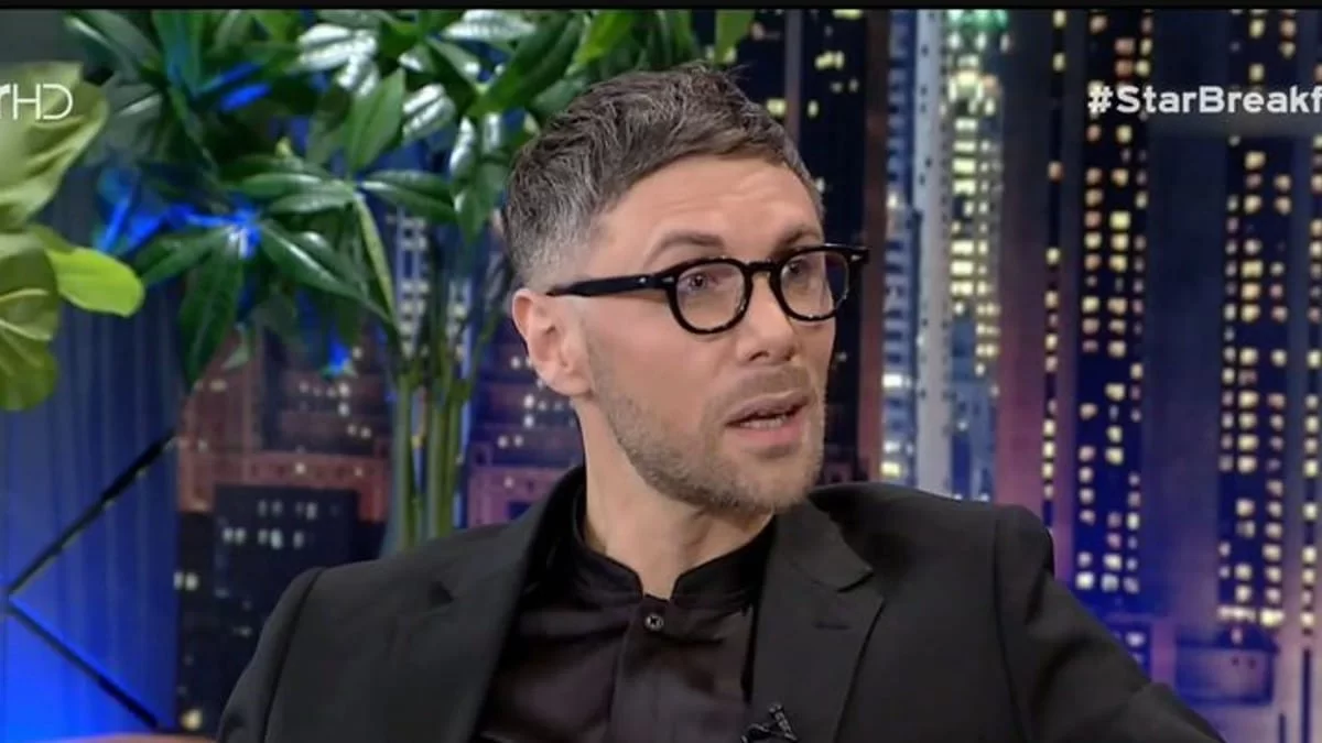 "Χίλιες φορές να είχα ομοφυλόφιλο πατέρα!" - «Κόλαφος» ο Νότης Χριστοδούλου