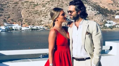 Καστανόξανθη επιχειρηματίας με κορμί μοντέλου - Η σύντροφος του Μιχόπουλου πριν γνωρίσει την Οικονομάκου