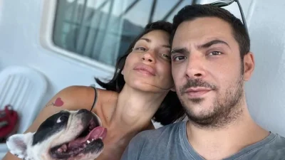 Πάνος Νάτσης: Η πρώτη δημόσια εμφάνιση της συντρόφου του έναν μήνα μετά τον θάνατό του