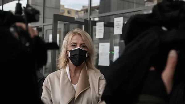 Ρένα Δούρου: Την καταδίκη της για τις πλημμύρες στη Μάνδρα ζητά η Εισαγγελέας