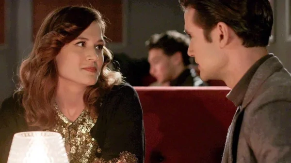 Άγριες Μέλισσες: "Κρέμεται" από μια κλωστή ο γάμος του Νικηφόρου με τη Ρένα