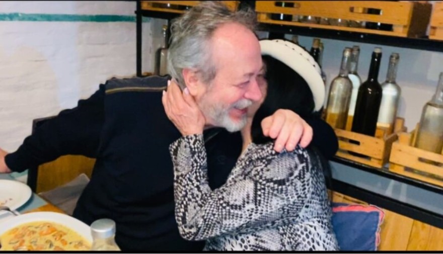 Η Σαπουντζάκη και ο Βαλτινός σε έξοδό τους