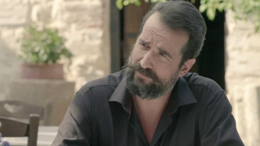 Το παρελθόν του Στεφανή αποκαλύπτεται