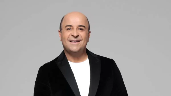 Μοιάζουν σαν δυο σταγόνες νερό - Η γλυκιά μαμά του Μάρκου Σεφερλή