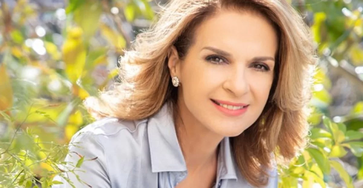 "Τώρα συγκινούμαι..." - Η σπάνια κοινή συνέντευξη της Πέγκυς Σταθακοπούλου με την κόρη της