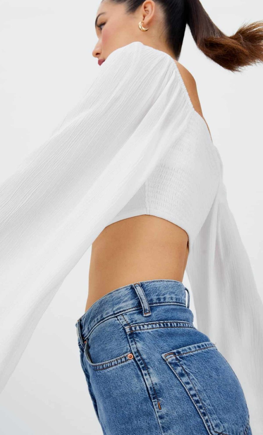 Άσπρο πουκάμισο από τα Stradivarius