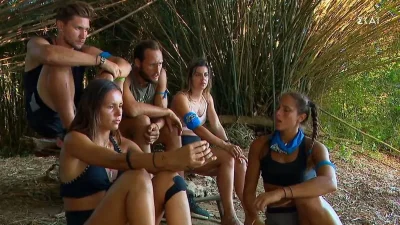 Survivor 5: Άρχισαν τα πηγαδάκια για την ψηφοφορία - Σε αναταραχή οι Μαχητές