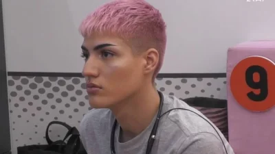 Με μακριά νυχιά και ξανθά μαλλιά - Αγνώριστος ο Θέμης Κανέλλος 2 χρόνια μετά το Big Brother