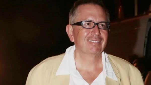 Αυτή είναι η γυναίκα του Θέμου Αναστασιάδη - Τους στάθηκε μέχρι την τελευταία του στιγμή...