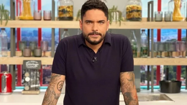 Το τόλμησε και ξυρίστηκε ο Τίμος Ζαχαράτος - Η φωτογραφία που έβαλε φωτιά στο Instagram