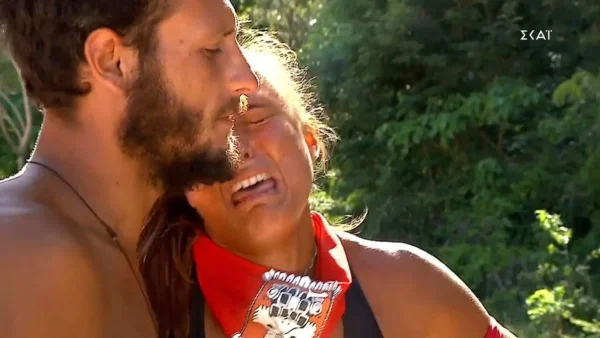 Survivor 5: Λαχτάρα στους Κόκκινους - Τραυματίστηκε και έφυγε με λυγμούς η Ασημίνα