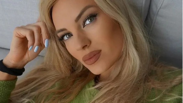 Τζούλια Νόβα:«Μιλάω με τις γιαγιάδες και τον αδερφό μου αλλά...» - Η αγωνία για την οικογένεια της στην Ουκρανία