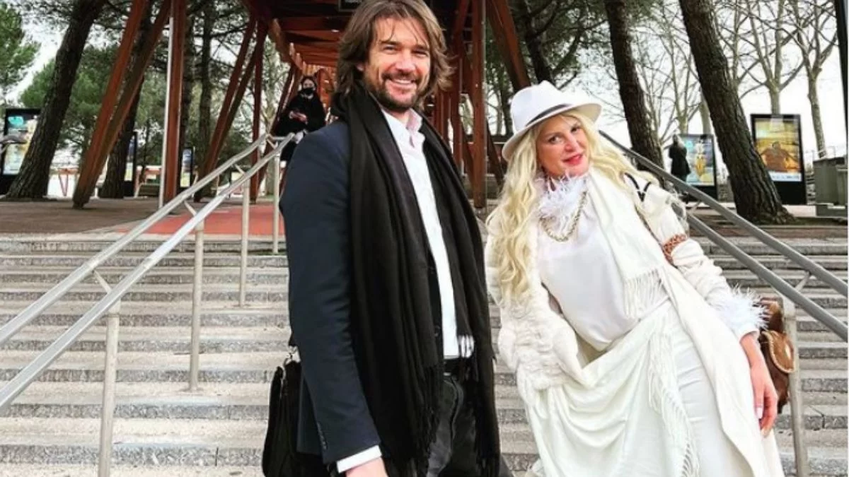 Ρομαντικό τριήμερο στην Μύκονο για Μαρίνα Πατούλη και Βλάσση Χολέβα - Φωτογραφίες από το καρναβάλι