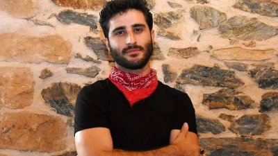 Άγριες Μέλισσες: Ο Γιάννης Βασιλλώτος μιλά και αποκαλύπτεί τα πάντα - Τι θα συμβεί με τον Μπάμπη