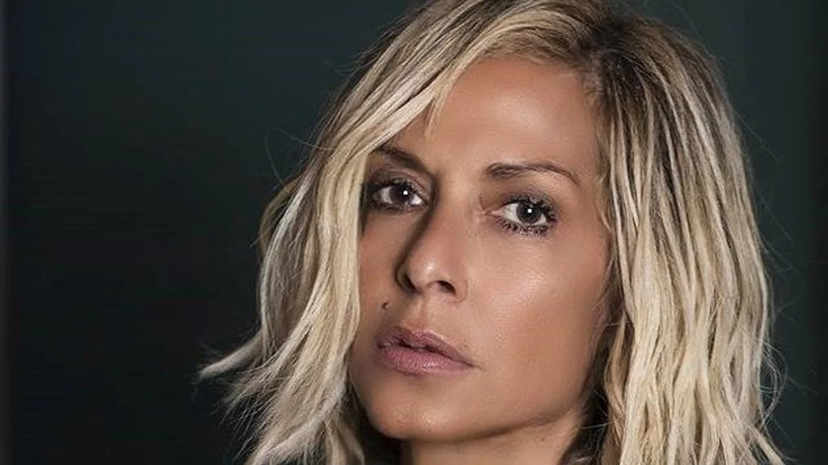 Τρομάξαμε να την αναγνωρίσουμε - Σούσουρο με τη νέα φωτογραφία της Άννας Βίσσης