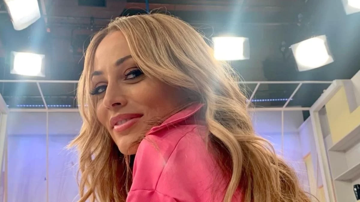 Σοβαρό τροχαίο για την Ελένη Βουλγαράκη - Η φωτογραφία με το κατεστραμμένο αυτοκίνητο