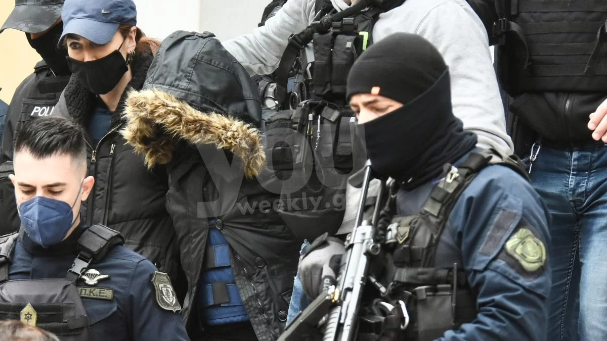 Πάτρα: «Η Ρούλα Πισπιρίγκου έσπρωξε τη γυναίκα μου ενώ είχε το μικρό αγκαλιά» - Σοκαριστική μαρτυρία