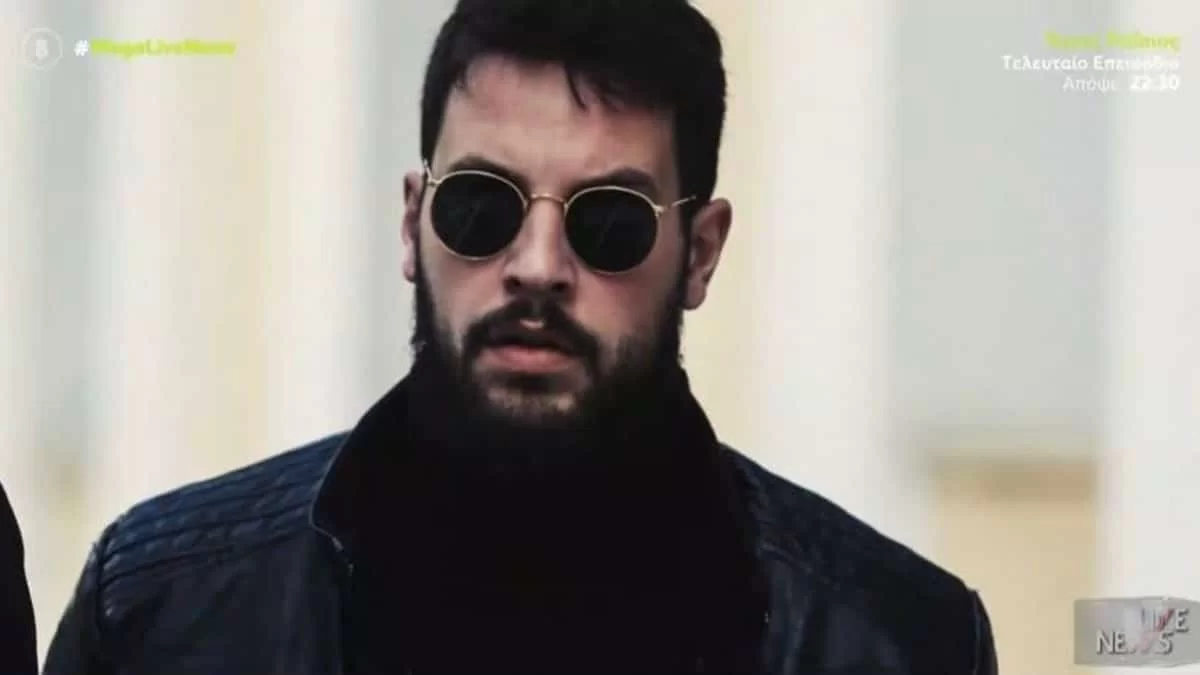 «Η εμφάνιση ροκ σταρ είναι το τελευταίο πράγμα που...» - Ψυχολόγος κατακεραύνωσε τον Μάνο για την εμφάνιση του