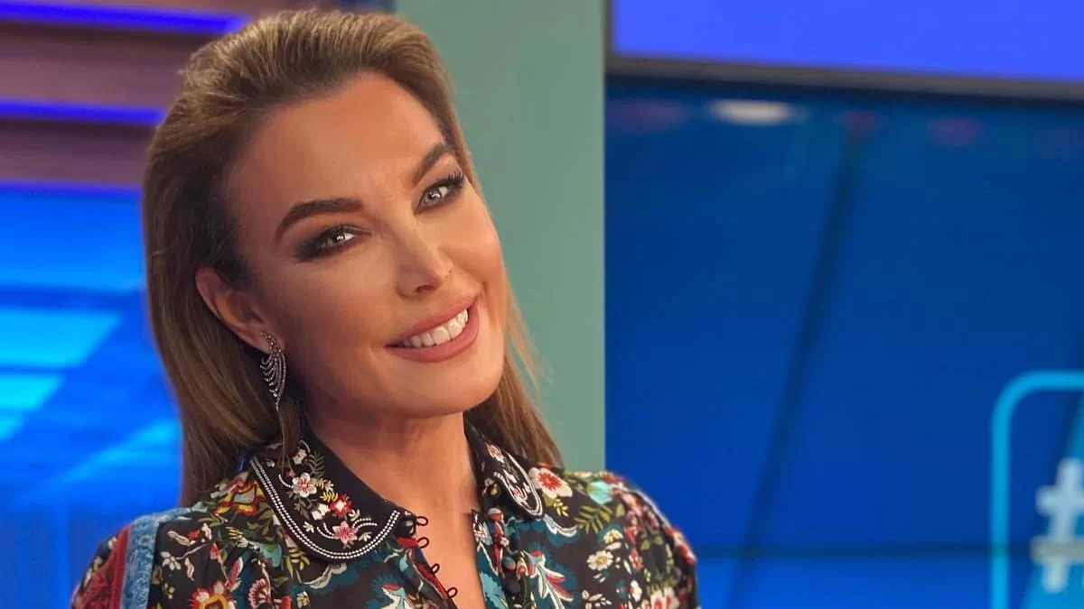 Με παντελόνι Zara η Τατιάνα Στεφανίδου - Κοστίζει 29,95 ευρώ και βγαίνει σε 2 χρώματα