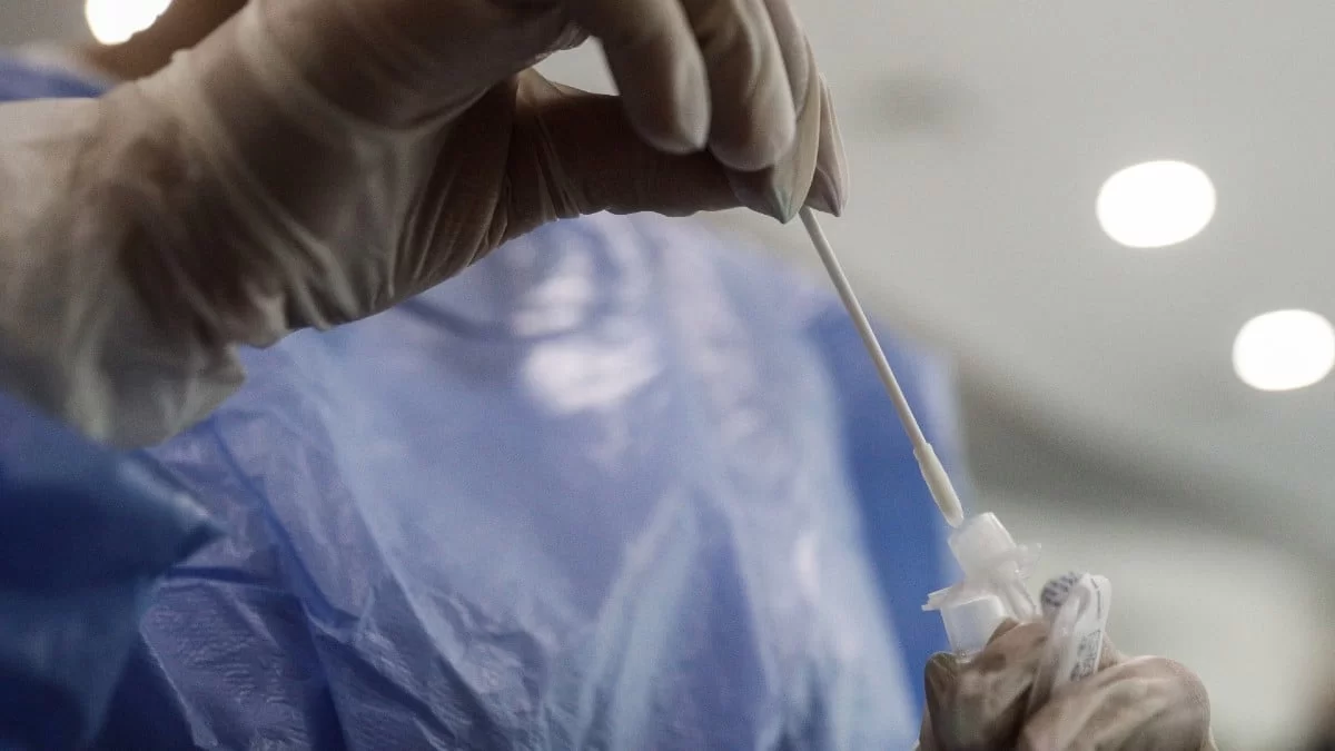 Κορωνοϊός: Tα σημερινά 30/4 κρούσματα στην χώρα μας