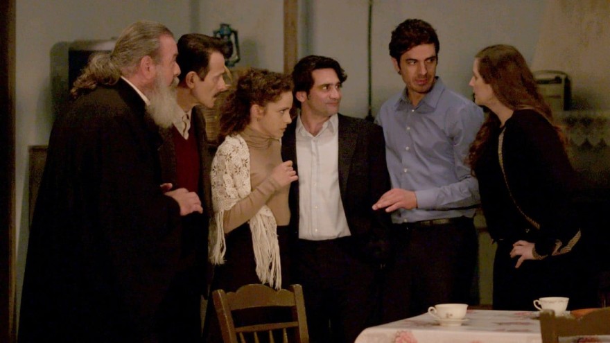 Άγριες Μέλισσες νέα επεισόδια