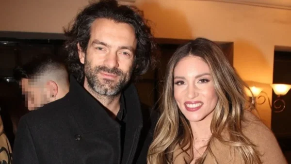 Ανακοίνωσε τα ευχάριστα νέα η Αθηνά Οικονομάκου - Πότε θα βαφτίσει την κόρη της