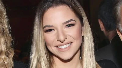 «Πέρασα τις πρώτες 8 ώρες αφού έσπασαν τα νερά...» - Η εξομολόγηση της Εριέττας Κούρκουλου για τον τοκετό