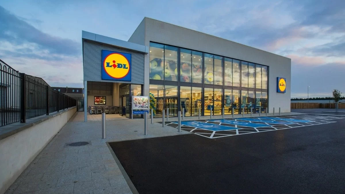 H νέα κίνηση των Lidl σπέρνει "τρόμο" στην αγορά - Η αλυσίδα αποφάσισε να...
