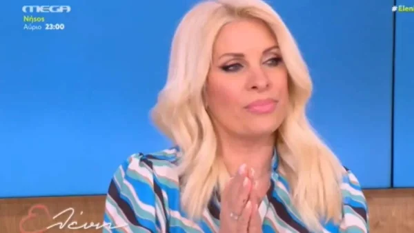«Τι θα απογίνει το παιδί μου...» - Συγκινημένη η Ελένη Μενεγάκη στον αέρα της εκπομπής της