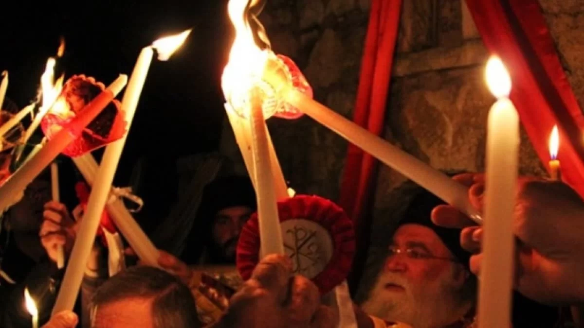 Πάσχα 2022: Πότε έρχεται το Άγιο Φως στην Ελλάδα το Μεγάλο Σάββατο 23/4