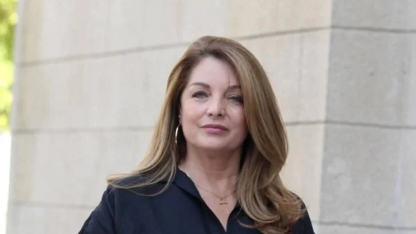 Ούτε ηθοποιός ούτε πολιτικός - Αυτή ήταν η πρώτη δουλειά της Άντζελας Γκερέκου