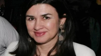 «Νομίζω ότι κάτι δεν πάει καλά με εμένα όταν με ρωτάτε...» - Κόλαφος η Άννα Κουρή για την μητρότητα