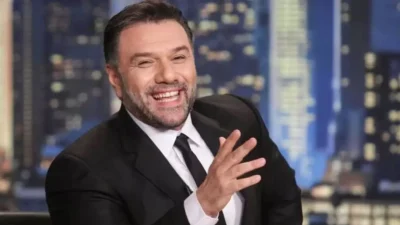 «Μπαμπά ποιος είναι αυτός;» - Η σοκαριστική ερώτηση του 8χρονου Αναστάση στον πατέρα του, Γρηγόρης Αρναούτογλου