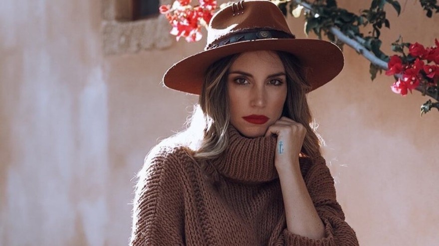 Αθηνά Οικονομάκου