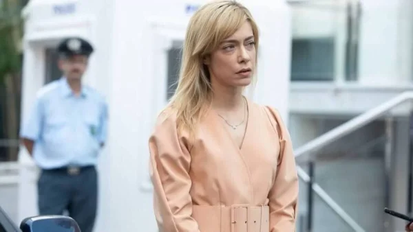 Ήλιος: Η Αθηνά δραπετεύει από την ψυχιατρική κλινική