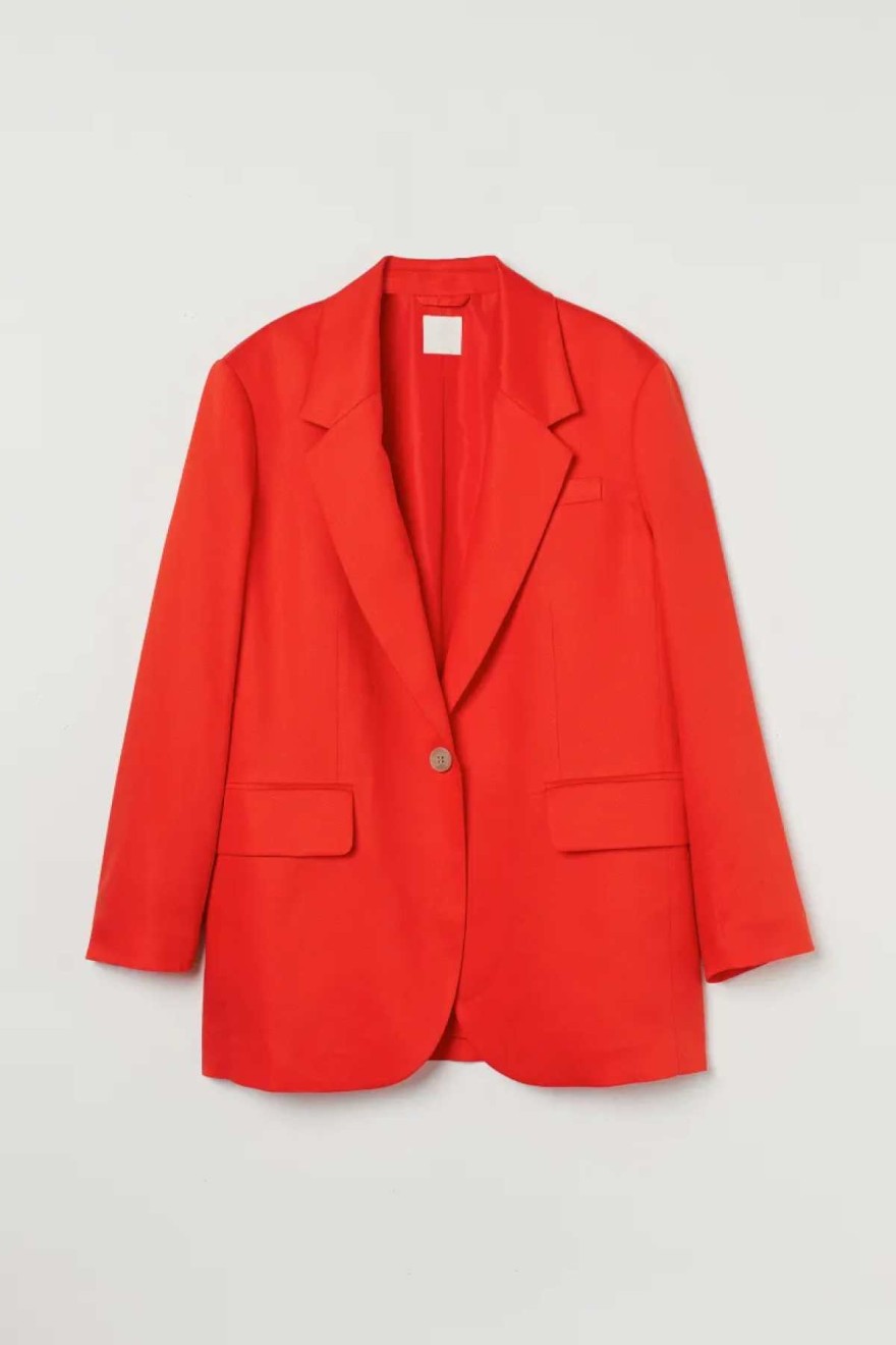 Το σακάκι που δεν πρέπει να λείπει από την ντουλάπα σου