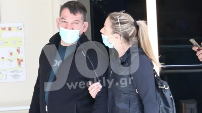 Χέρι χέρι και αγκαλιά - Τρυφερά τετ α τετ Πύρρου Δήμα και Αφροδίτης Σκαφιδά σε νέα έξοδό τους