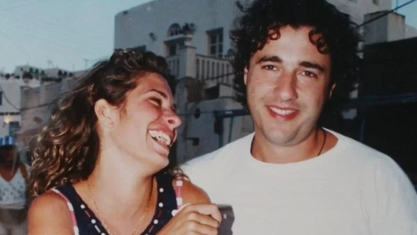 Insta Poll: Τι δουλειά έκανε ο πρώην αρραβωνιαστικός της Ελένης Μενεγάκη;