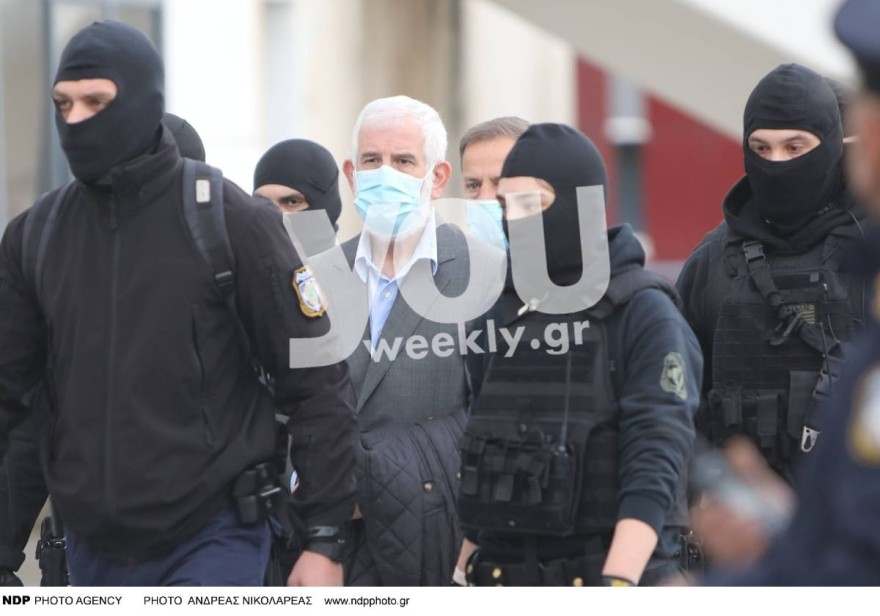 Ο Πέτρος Φιλιππίδης στο δικαστήριο