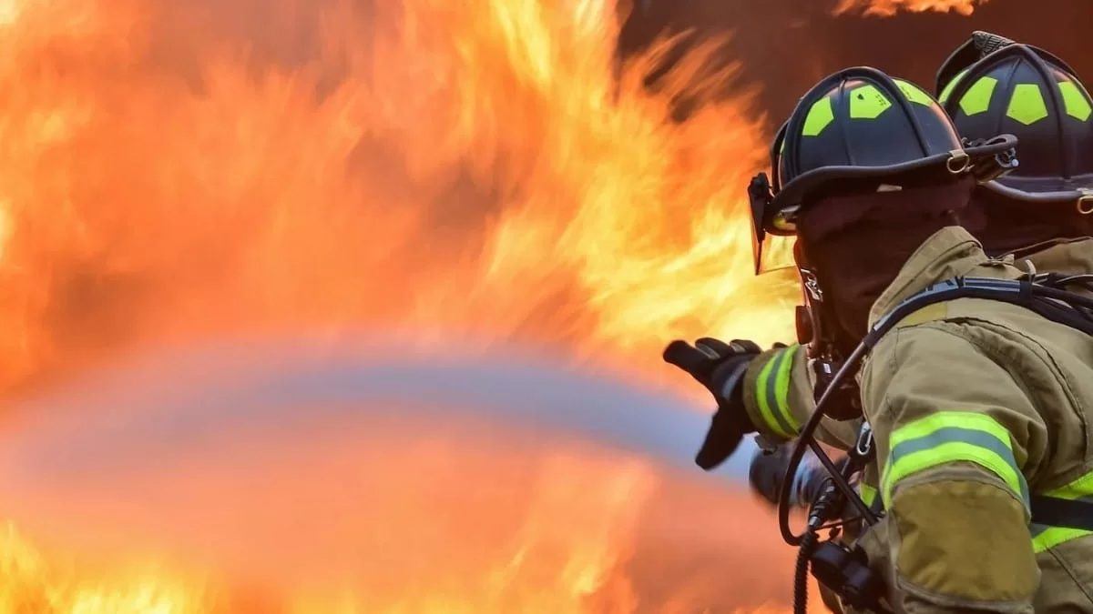 Φωτιά τώρα στη Νεμέα