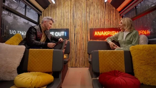 Night Out: Η Κατερίνα Καραβάτου χορεύει τσιφτετέλι!