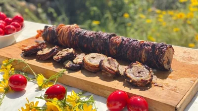 Για ένα κοκορέτσι λουκούμι: Το μυστικό για να βγει τραγανό και "μελωμένο" ταυτόχρονα