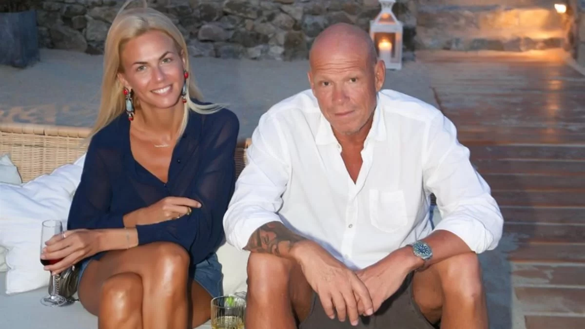 Πάσχα: Εκδρομή στην Πάρο για τον Τζώνη Καλημέρη και την Χριστίνα Κοντοβά - Μαζί του η κόρη τους, Ada