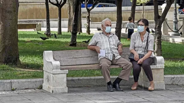 Κορωνοϊός: Πού θα παραμείνουν υποχρεωτικές οι μάσκες μετά την 1η Ιουνίου;