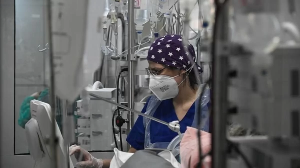 Κορωνοϊος: Πού εντοπίζονται τα σημερινά (15/4) κρούσματα - Πόσα βρίσκονται στην Αττική;