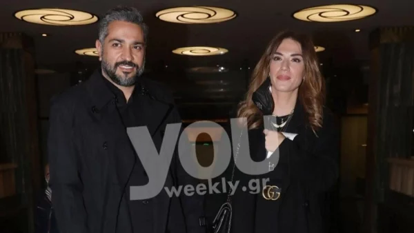 Λαμπερή και ντυμένη στα λευκά - Η σπάνια φωτογραφία από τον γάμο της Βάσως Λασκαράκη με τον Λευτέρη Σουλτάτο