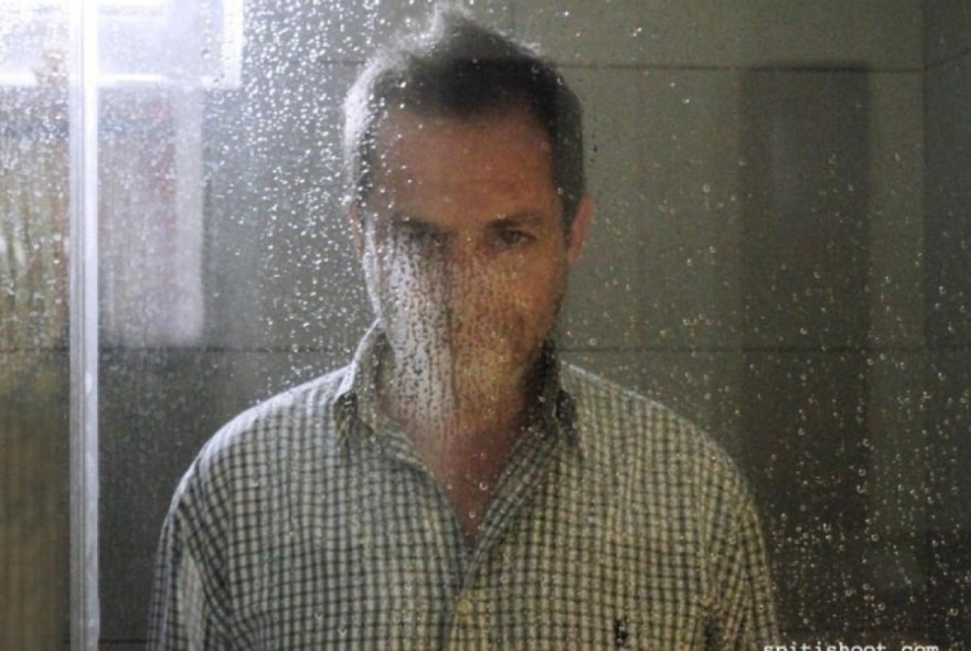 Ο Δημήτρης Λιγνάδης στο σπίτι του