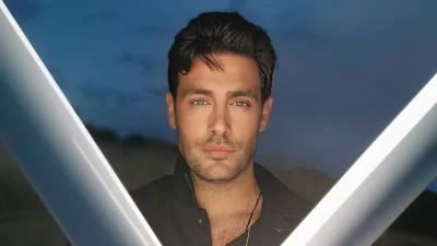 The Masked Singer: Ο Κώστας Μαρτάκης αποκαλύπτει 2 πρόσωπα «φωτιά» που κρύβονται πίσω από τις μάσκες