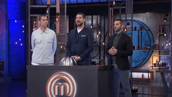 MasterChef 6: Μια απρόσμενη κίνηση ενός διαγωνιζόμενου έφερε τα πάνω κάτω