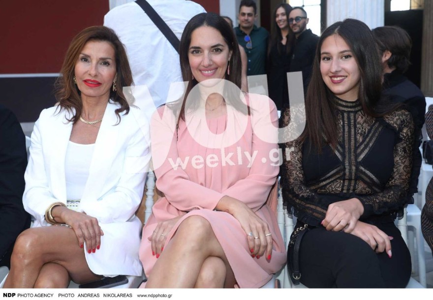 Η Νόνη Δούνια μαζί με την κόρη της